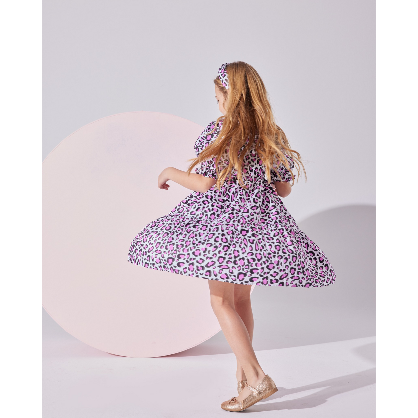 Valentina Elbise ve Saç Bandı