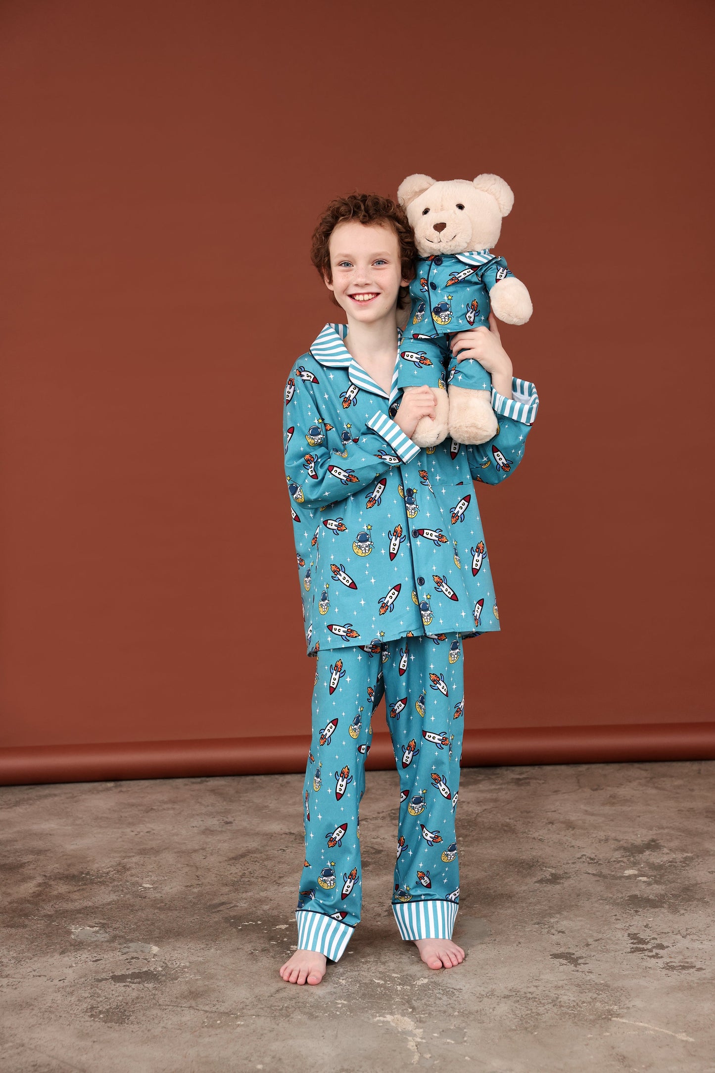 Space Uyku Arkadaşlı Pijama Seti